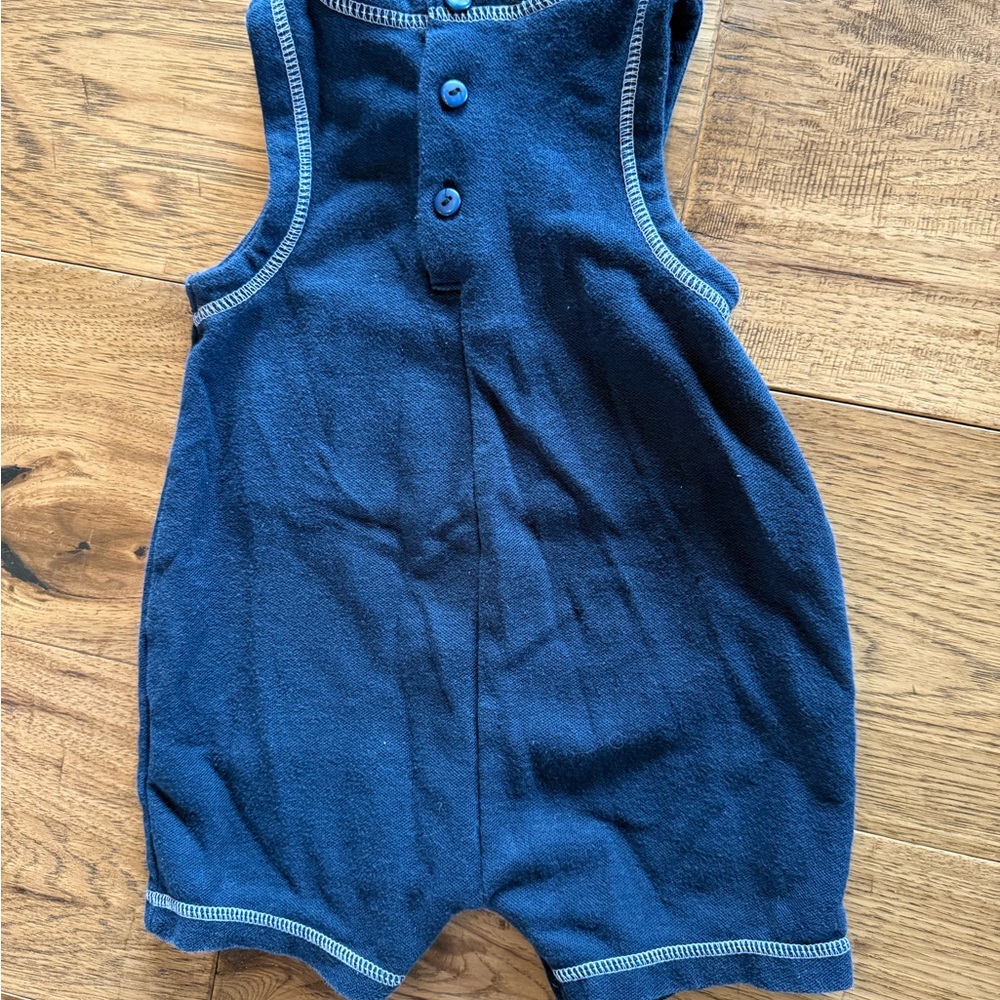90s WINNIE THE POOH Disney Basketball Onesie romper - Picture 5 of 6